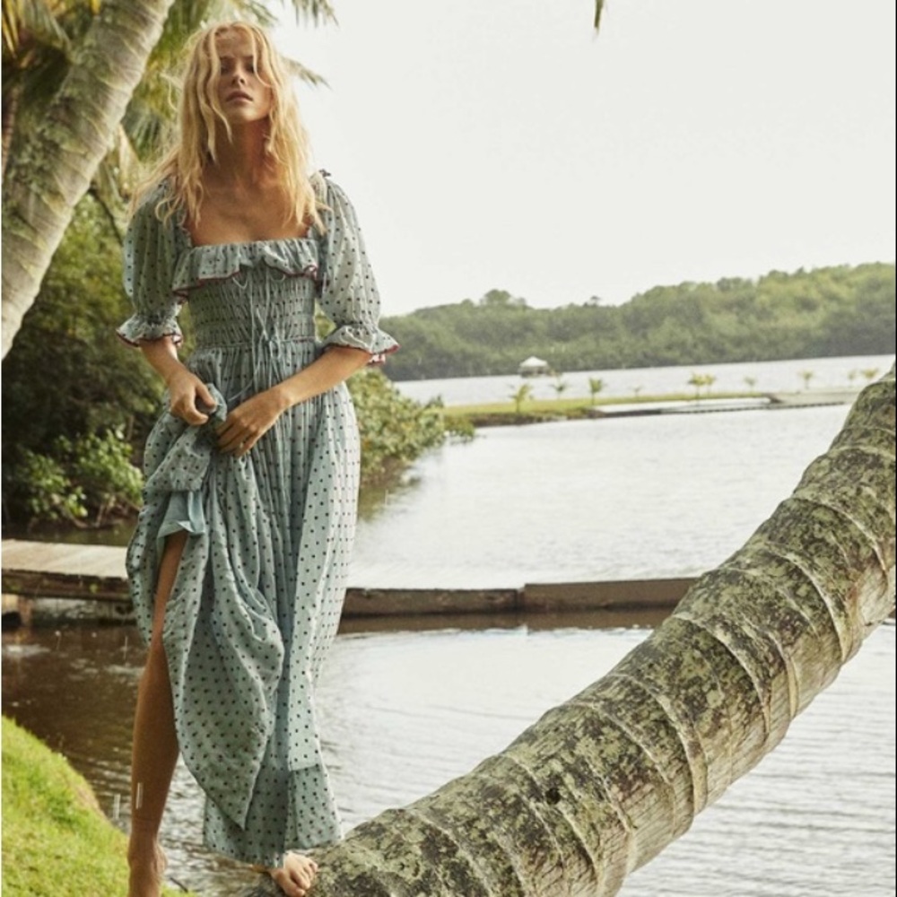 Dōen Sol Dress in Azure Swiss Dot - Picture 3 of 12